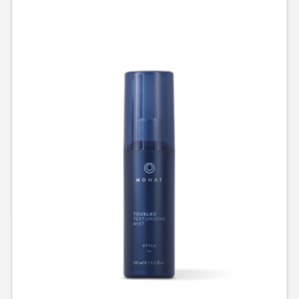 Monat Tousled Texturing Mist